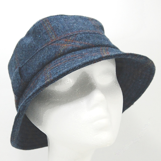 BUCKET_AW21_TARTAN_AZUL_7.jpg