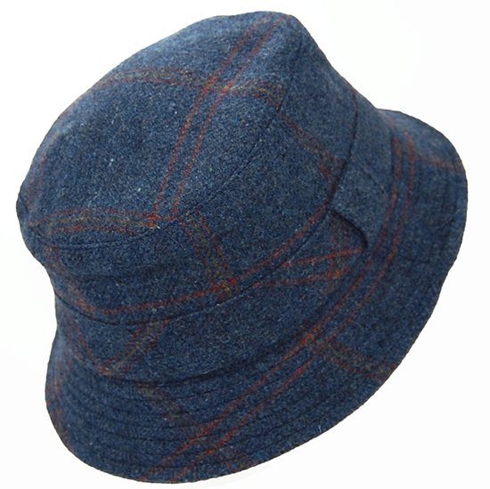 BUCKET_AW21_TARTAN_AZUL_8.jpg