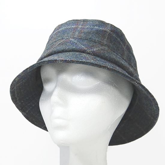 BUCKET_AW21_TARTAN_CINZA_VERDE_2.jpg